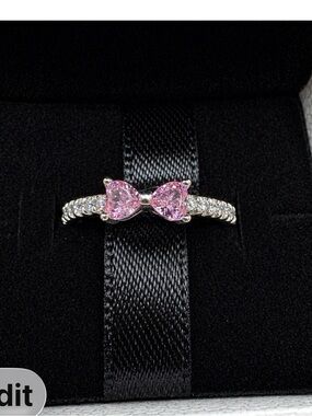 😎🌺Pandora 925 Sterling Silver Cubic Zirconia Ring 🎀 Pink Bow Feminine